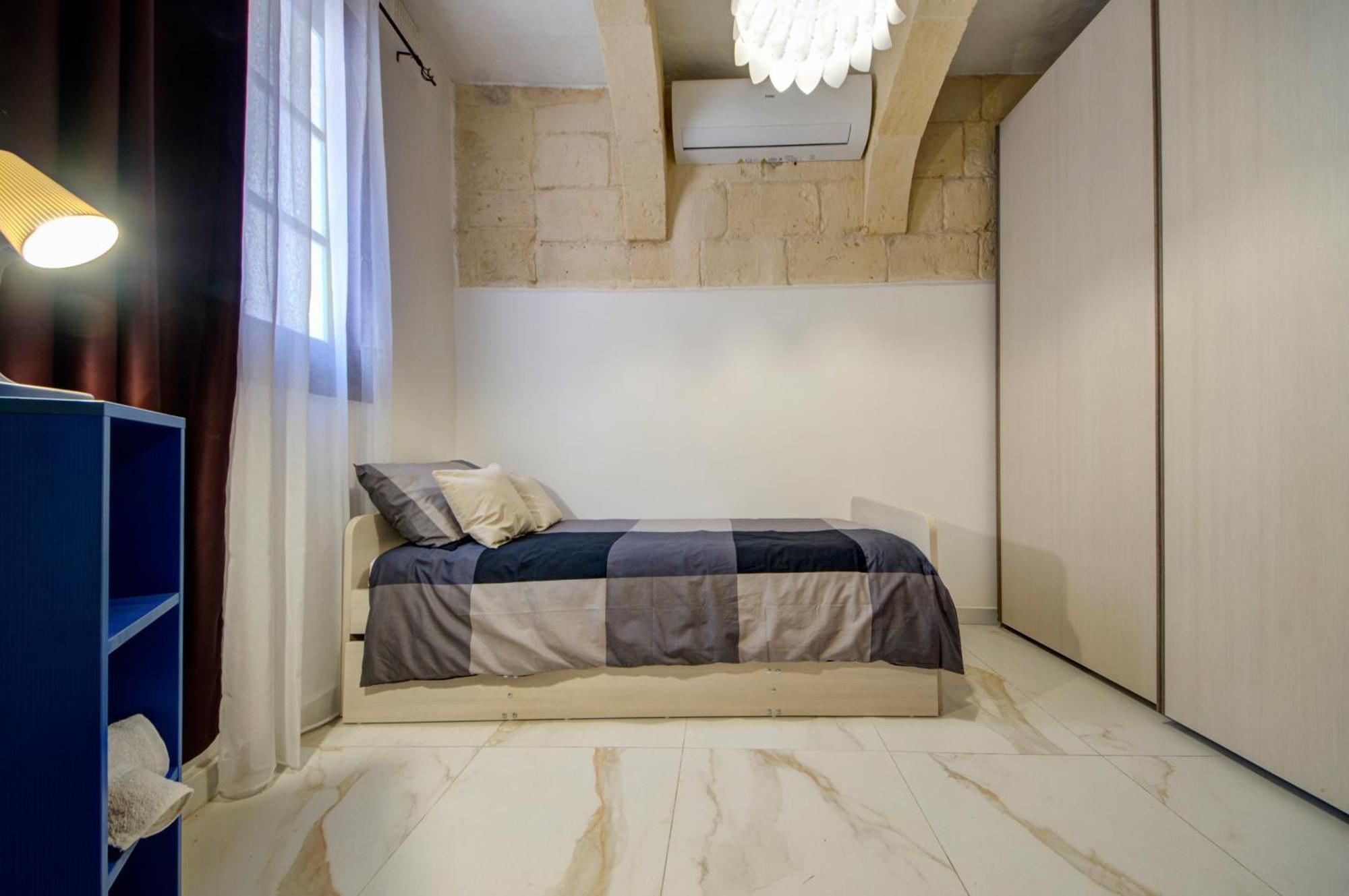 Stunning Modern-traditional 3br Townhouse In Ferienhaus Mosta