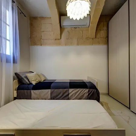 Stunning Modern-Traditional 3Br Townhouse In Mosta Exterior photo