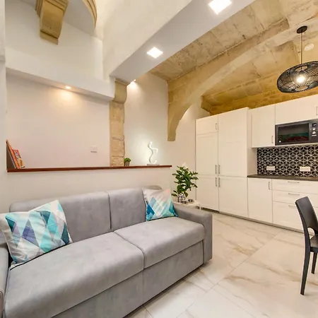 Stunning Modern-Traditional 3Br Townhouse In Mosta Exterior photo